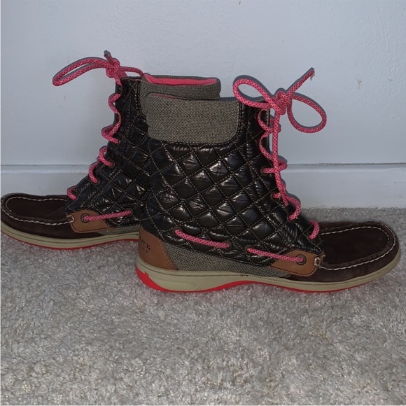Sperry Boots - Picture 5 of 8